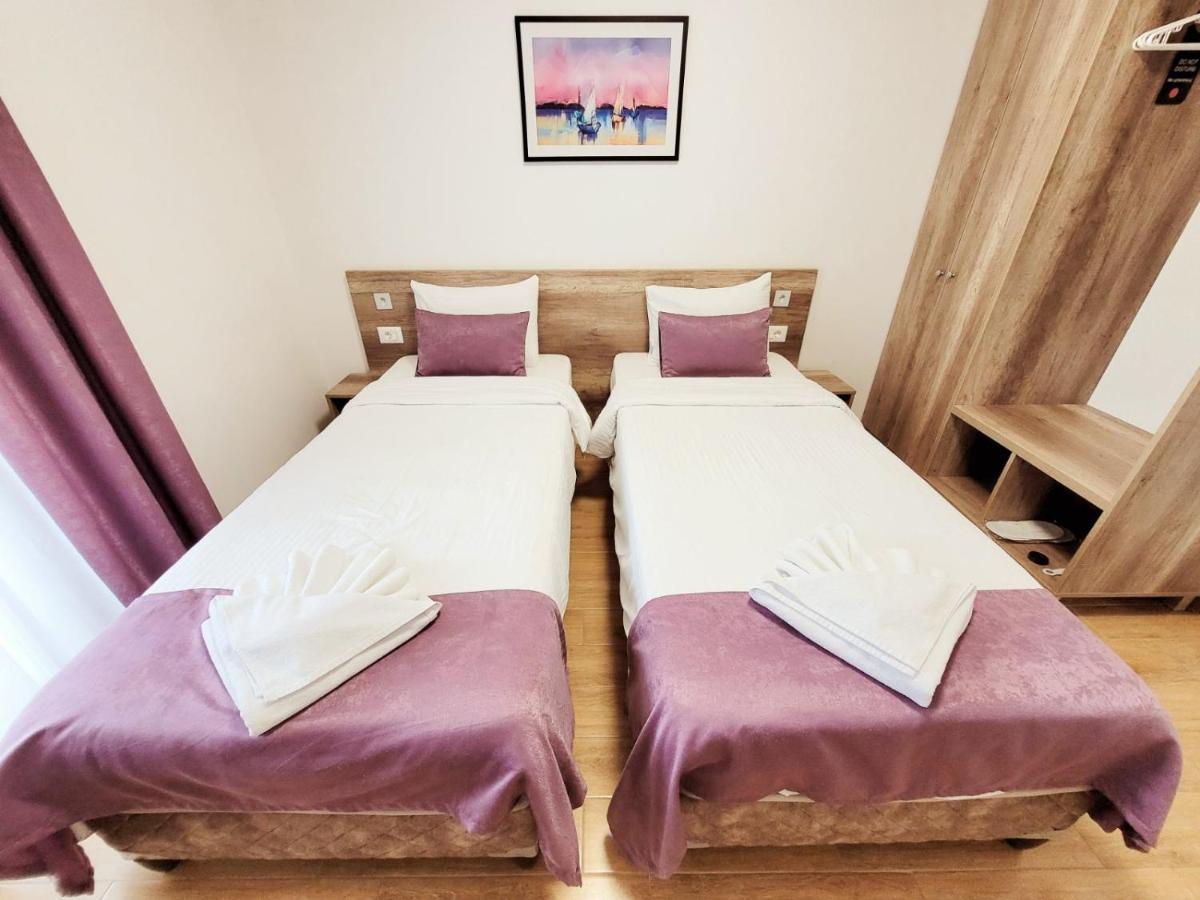 Aparthotel Dona, Altina